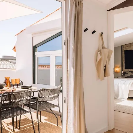 Апартаменты Adiri - 2 Bedrooms And Terrace In Bica