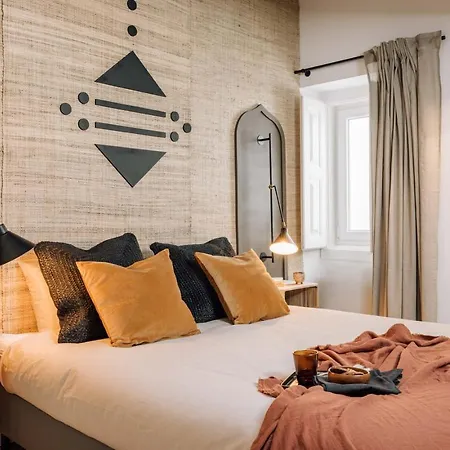 Adiri - 2 Bedrooms And Terrace In Bica Апартаменты Лиссабон