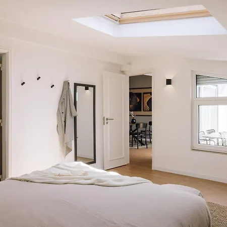 Апартаменты Adiri - 2 Bedrooms And Terrace In Bica