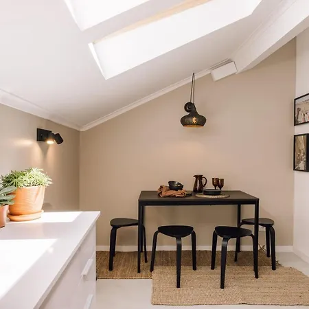 Adiri - 2 Bedrooms And Terrace In Bica Lissabon